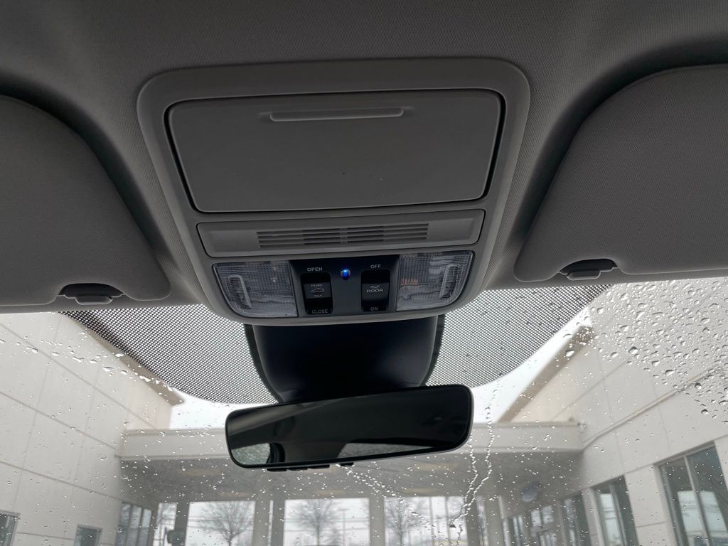 Thumbnail: 2026 Honda Odyssey - 16