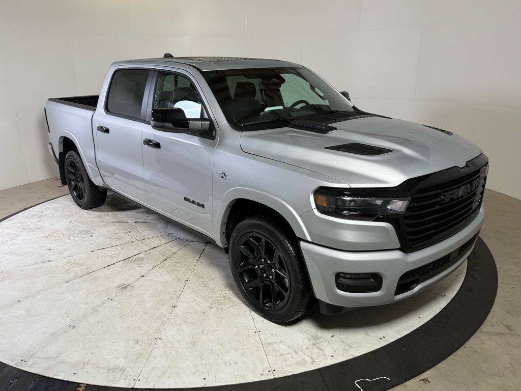 2026 RAM 1500 Laramie Crew Cab 4WD