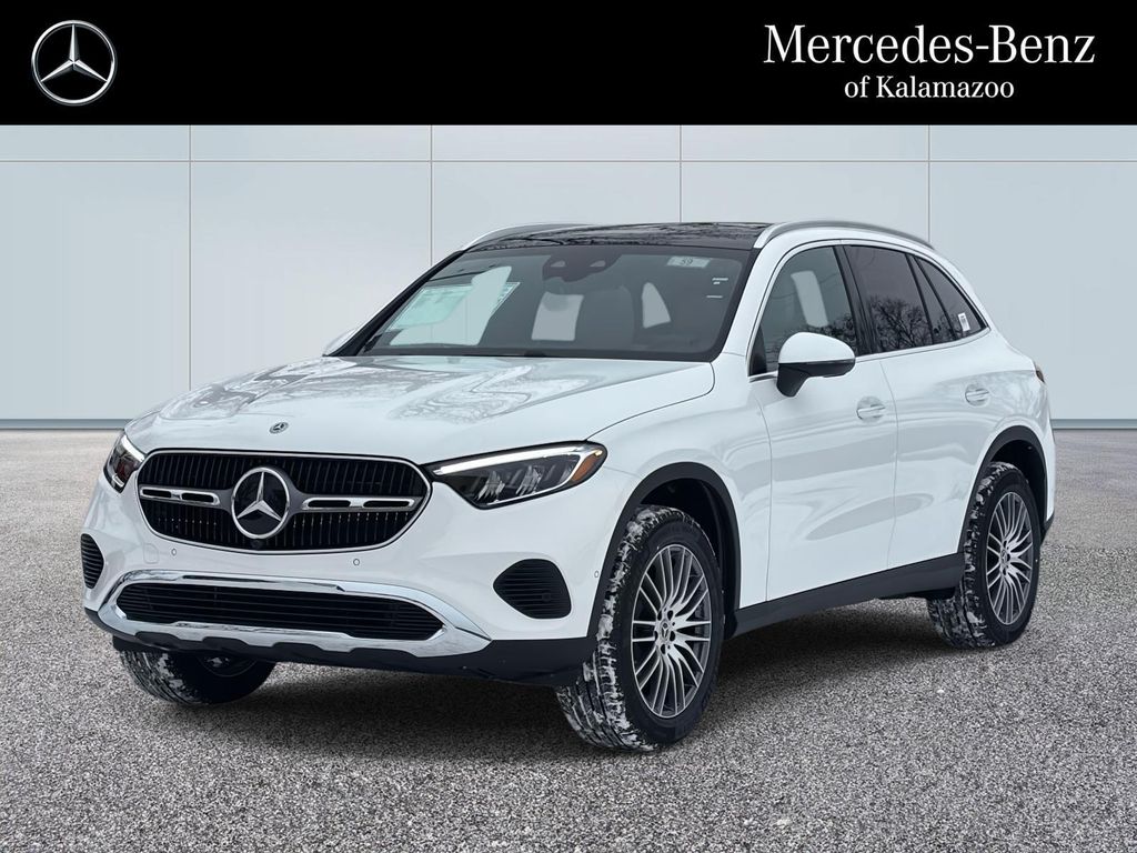 2026 Mercedes-Benz GLC 300 4MATIC
