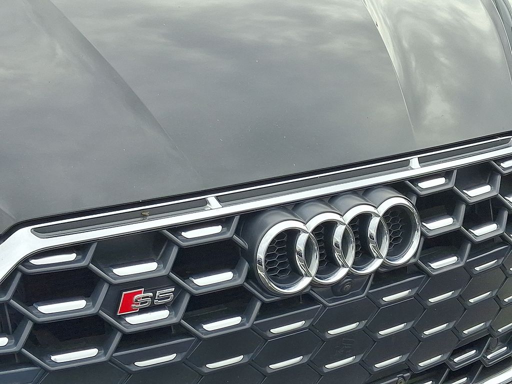 Thumbnail: 2022 Audi S5 - 4