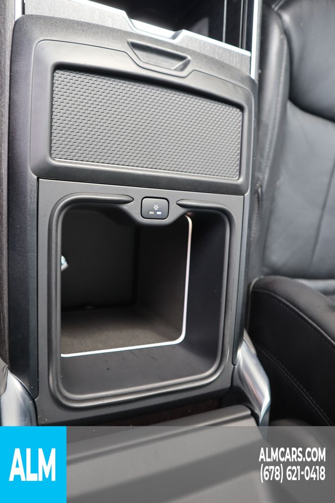 Used 2025 Gray Land Rover SE image 41