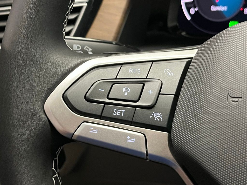 2026 Volkswagen Atlas SE w/Tech - Photo 26