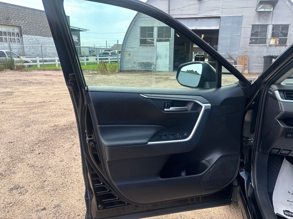 Used 2025 Toyota RAV4 SUV