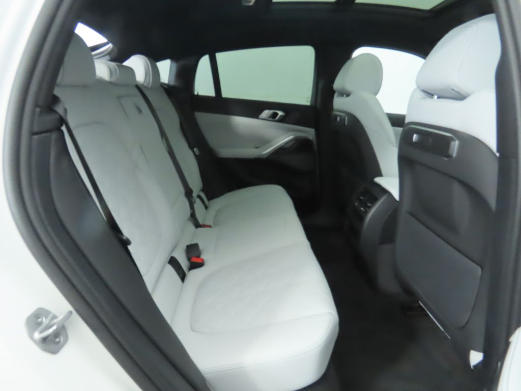 Thumbnail: 2026 BMW X6 - 23