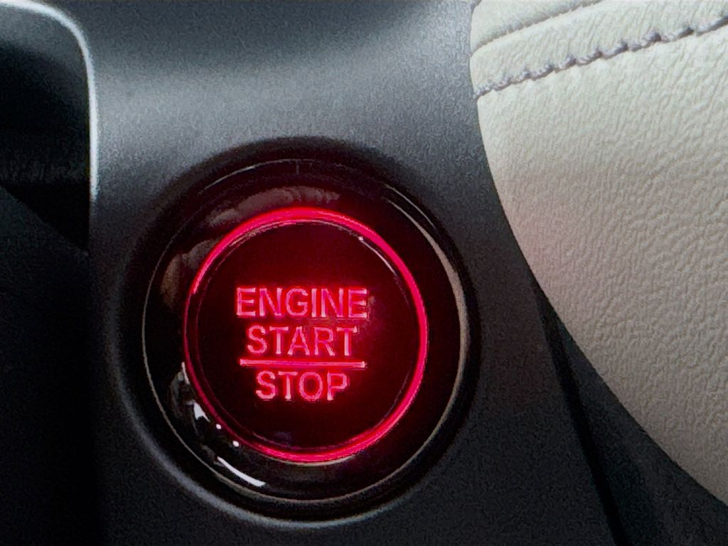 Used Car 2025 Honda Hr-v  Ex-l For Sale Under $30,000 In Austin, Texas