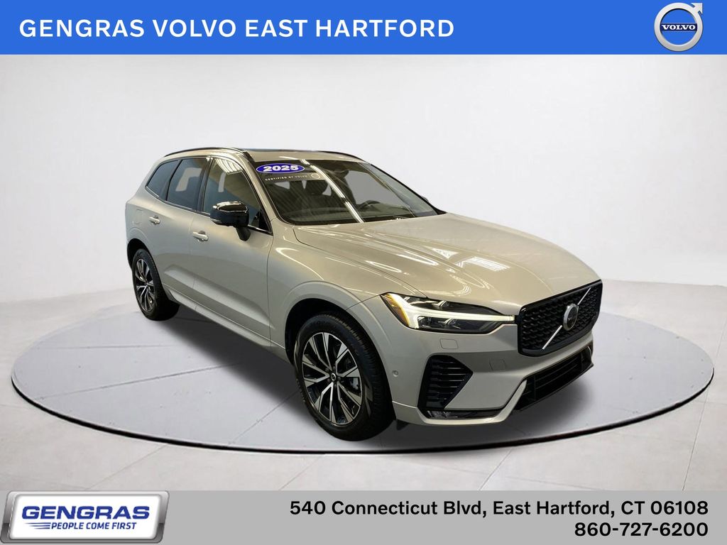 2025 Volvo XC60 B5 Plus Dark Theme AWD