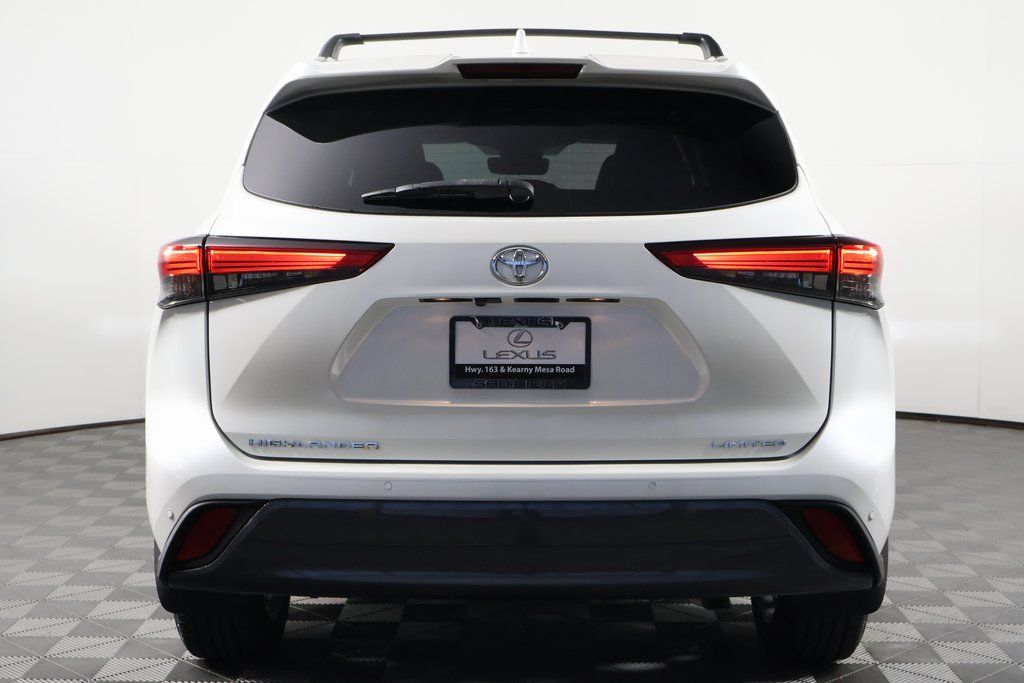 Thumbnail: 2020 Toyota Highlander - 5