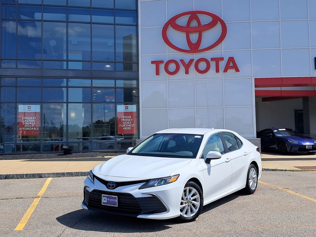 Super White 2023 Toyota Camry Sedan All-Wheel Drive 8-Speed Automatic