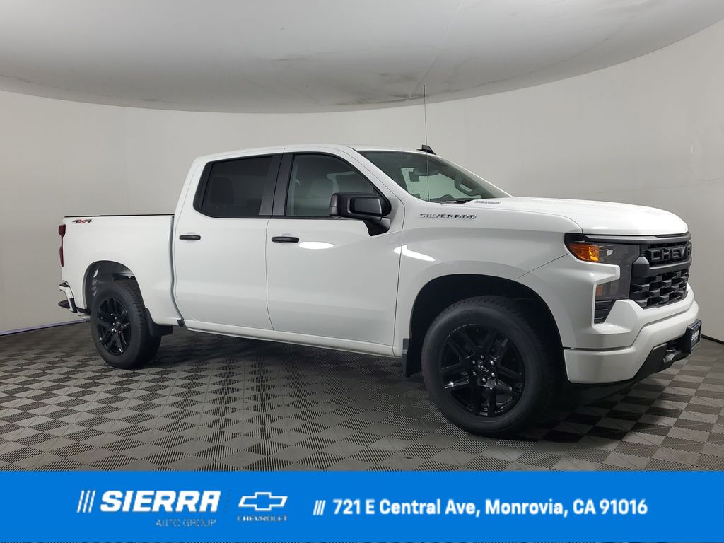 2026 Chevrolet Silverado 1500 Custom Crew Cab 4WD