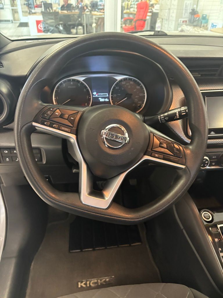 Used 2020 Nissan Kicks SUV