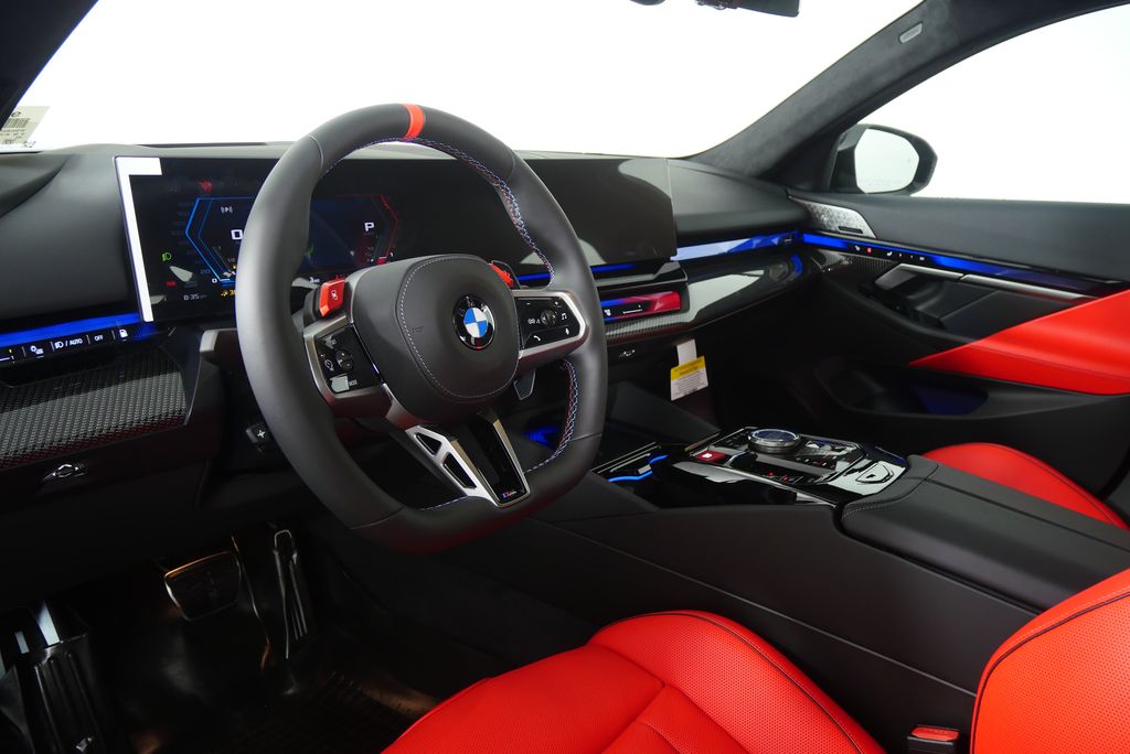 Thumbnail: 2026 BMW M5 - 13