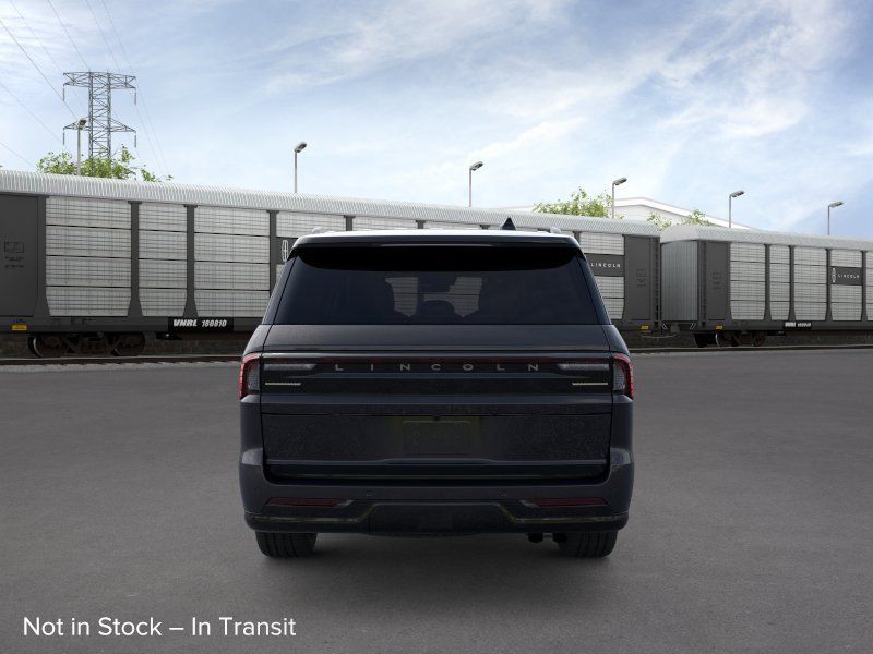 Thumbnail: 2026 Lincoln Navigator L - 5