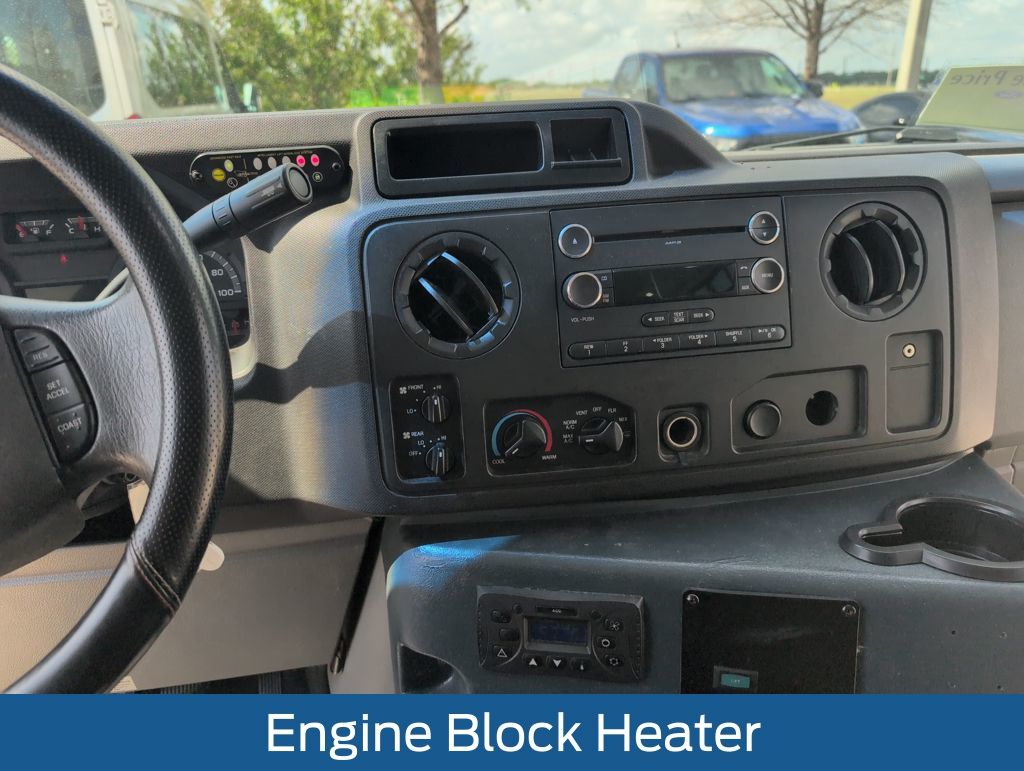 Used 2015 White Ford Base image 18