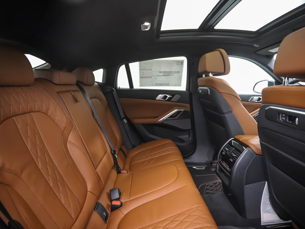 Thumbnail: 2026 BMW X6 - 27