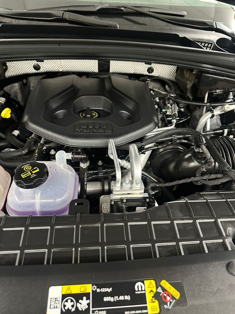 used 2022 Jeep Grand Cherokee car, priced at $25,485