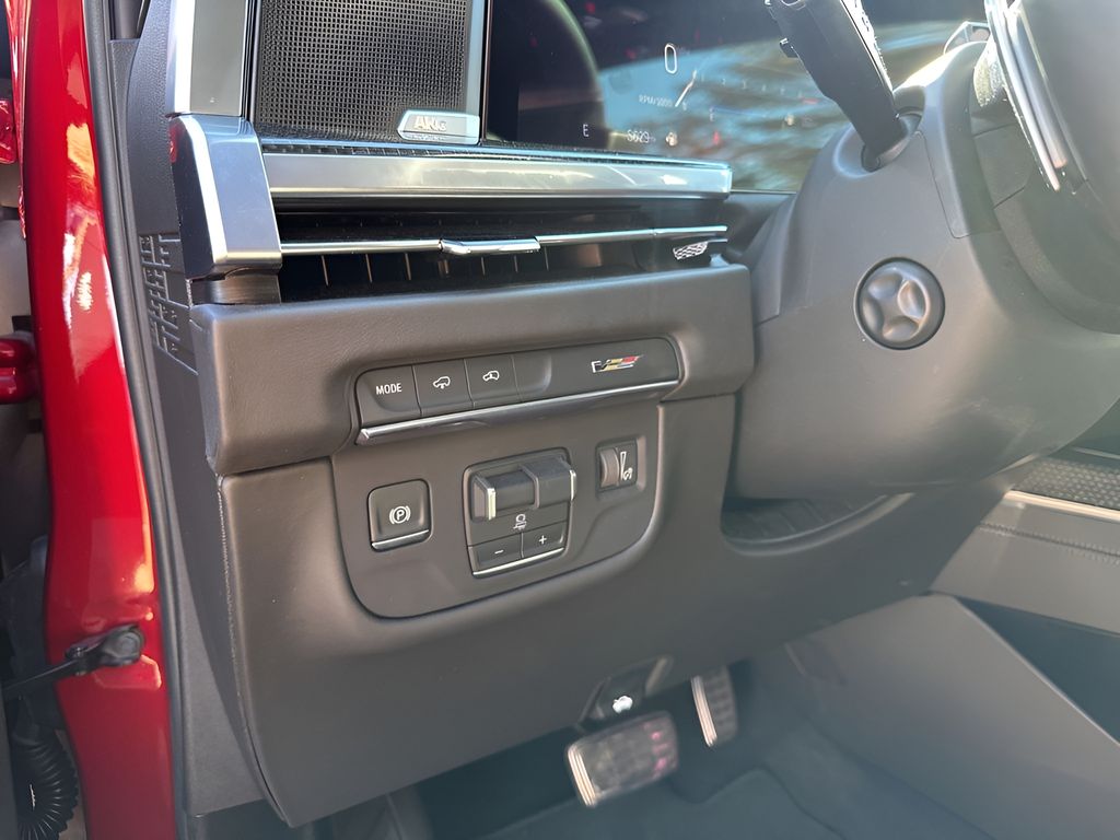 Used Car 2025 Cadillac Escalade  V-series For Sale Under $180,000 In Austin, Texas