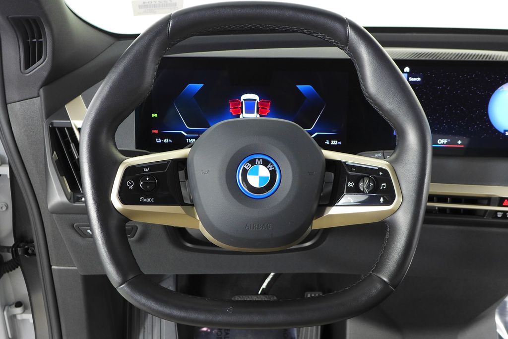Thumbnail: 2022 BMW iX - 24