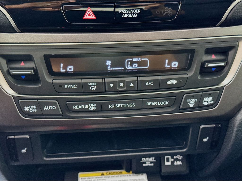 Used Car 2021 Honda Pilot  Special Edition For Sale Under $30,000 In Austin, Texas