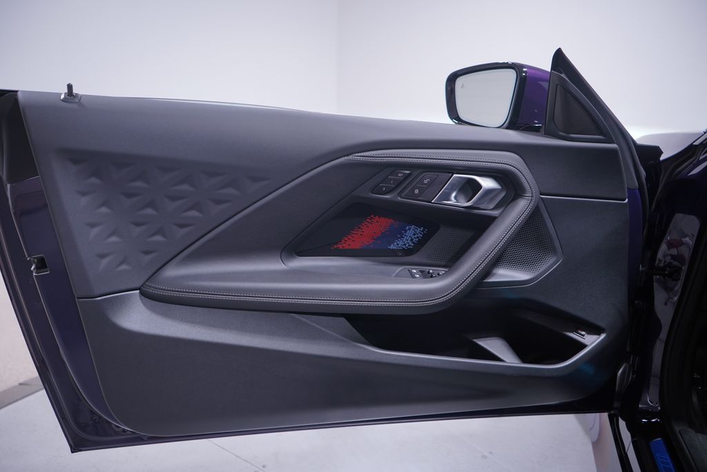 Thumbnail: 2025 BMW 2 Series - 10