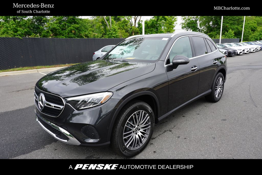 2025 Mercedes-Benz GLC 300 -
                Pineville, NC