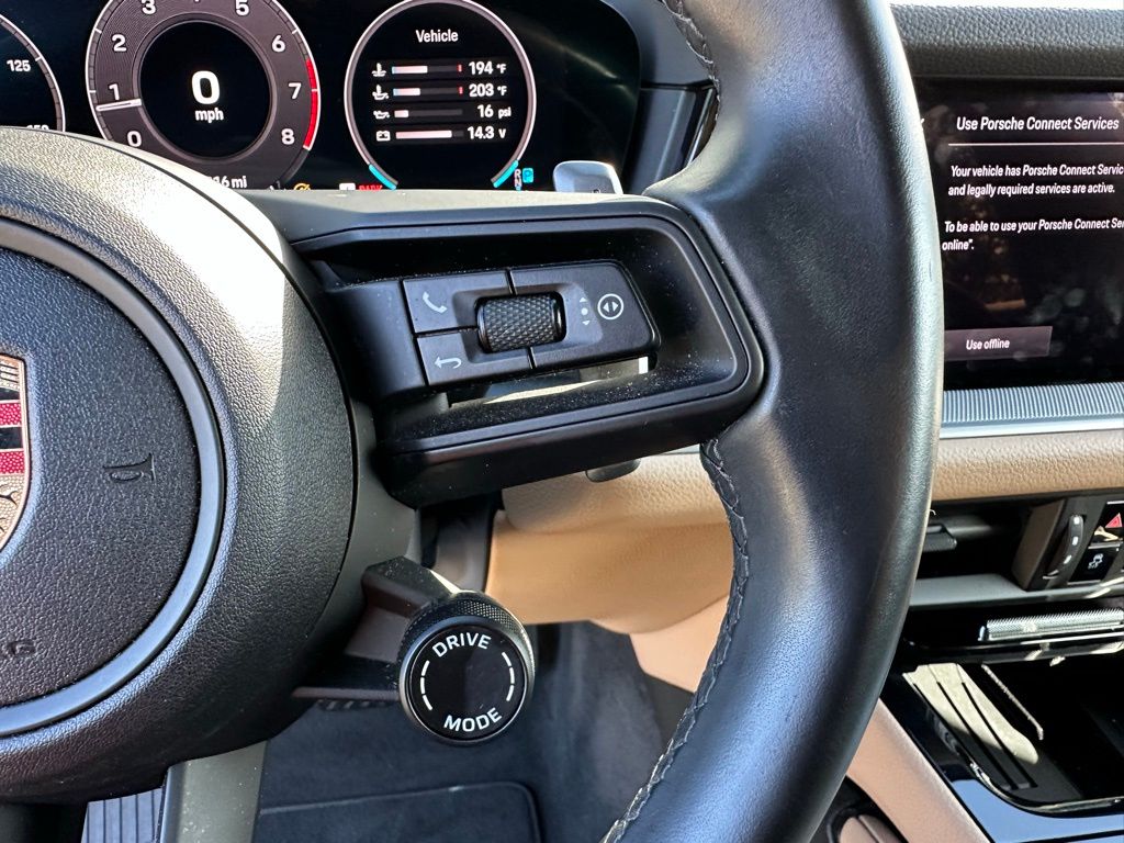 Thumbnail: 2024 Porsche Cayenne - 16