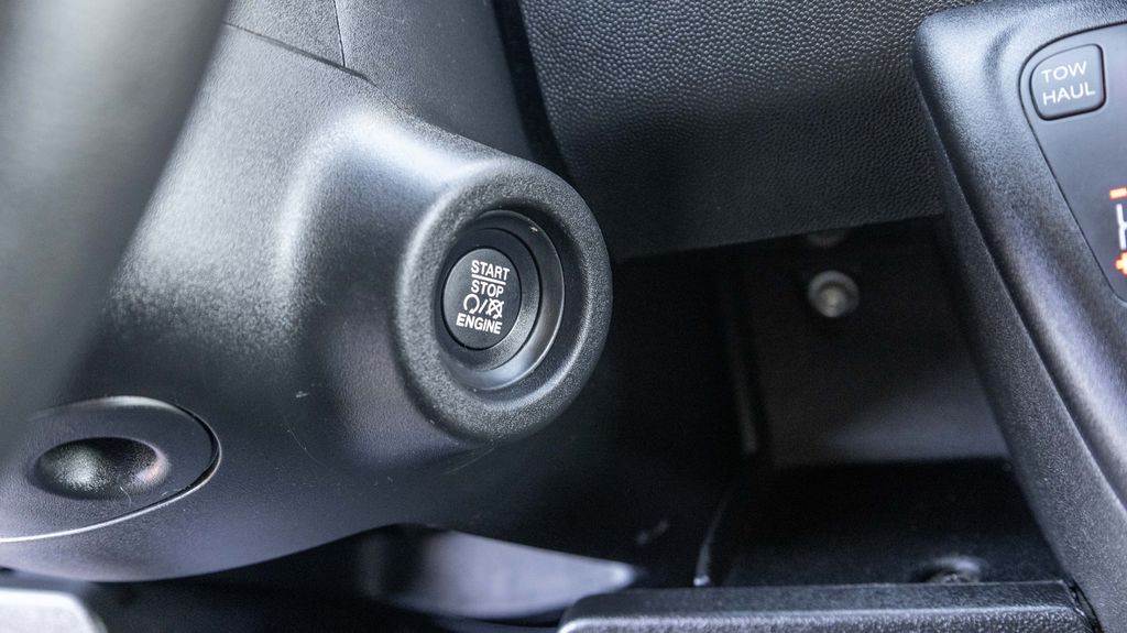 Used 2025 Ram ProMaster 3500 High Roof 3D Extended Cargo Van