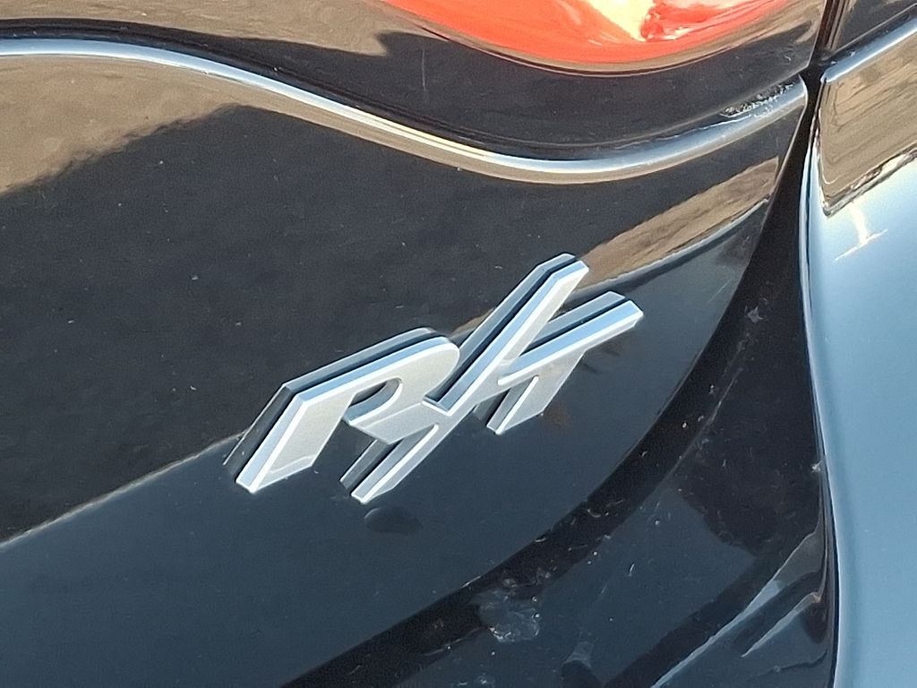 Thumbnail: 2015 Dodge Charger - 31