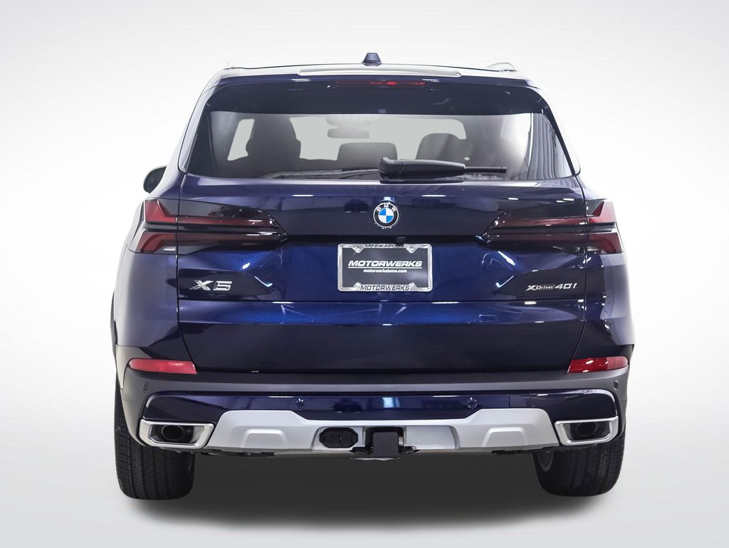Thumbnail: 2026 BMW X5 - 4
