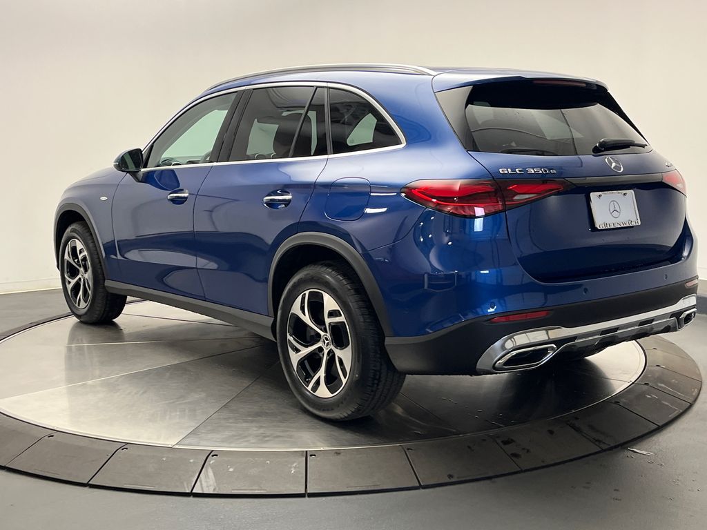2025 Mercedes-Benz GLC 350 5