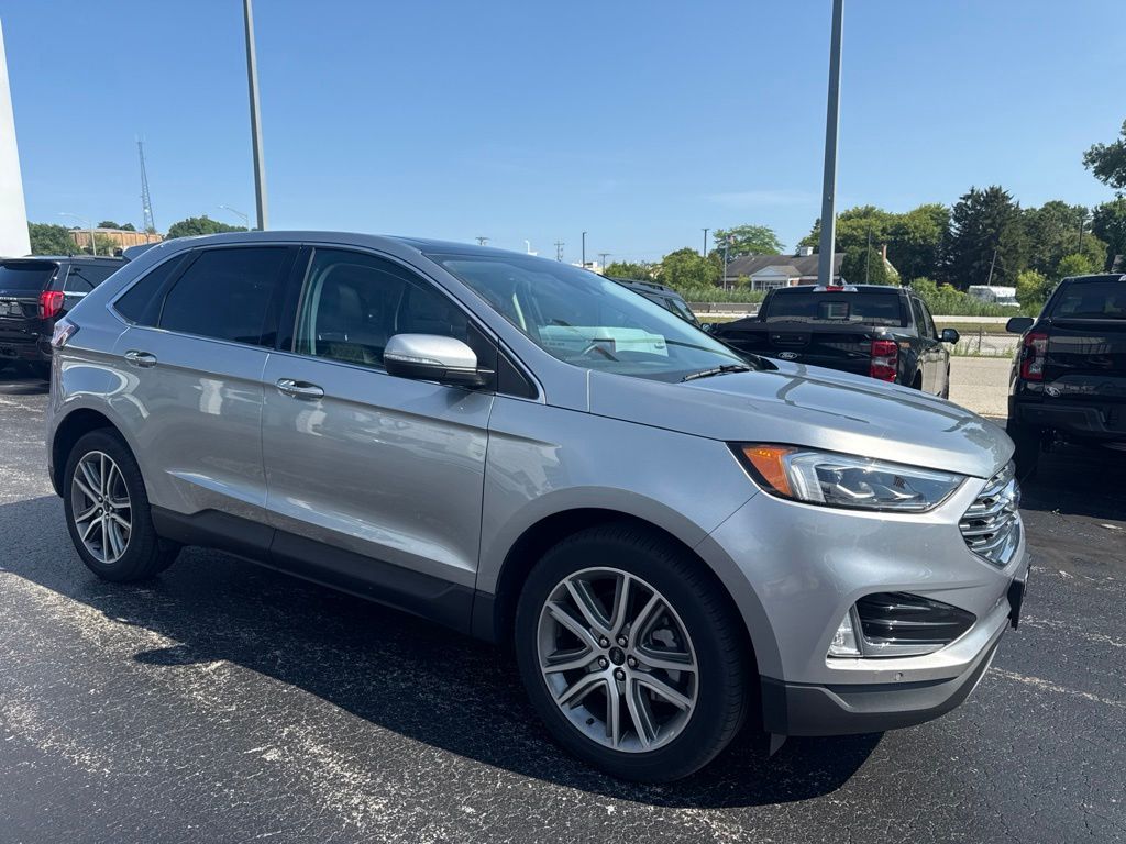 Iconic Silver Metallic 2024 Ford Edge SUV / Crossover All-Wheel Drive 8-Speed Automatic