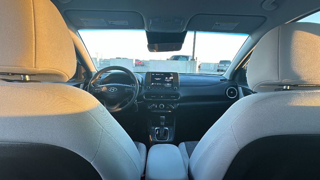 2023 Hyundai Kona SE White at Big Star Chrysler Jeep Dodge Ram 