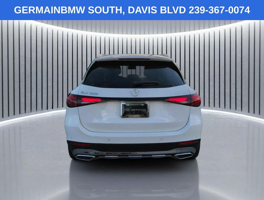 Used 2025 White Mercedes-Benz GLC 300 image 6