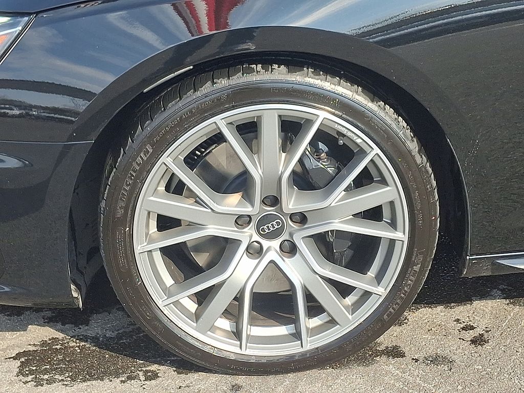 Thumbnail: 2023 Audi S4 - 7