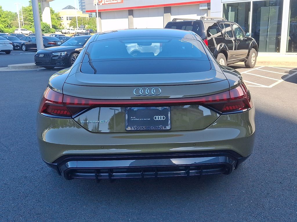Thumbnail: 2024 Audi e-tron GT - 5