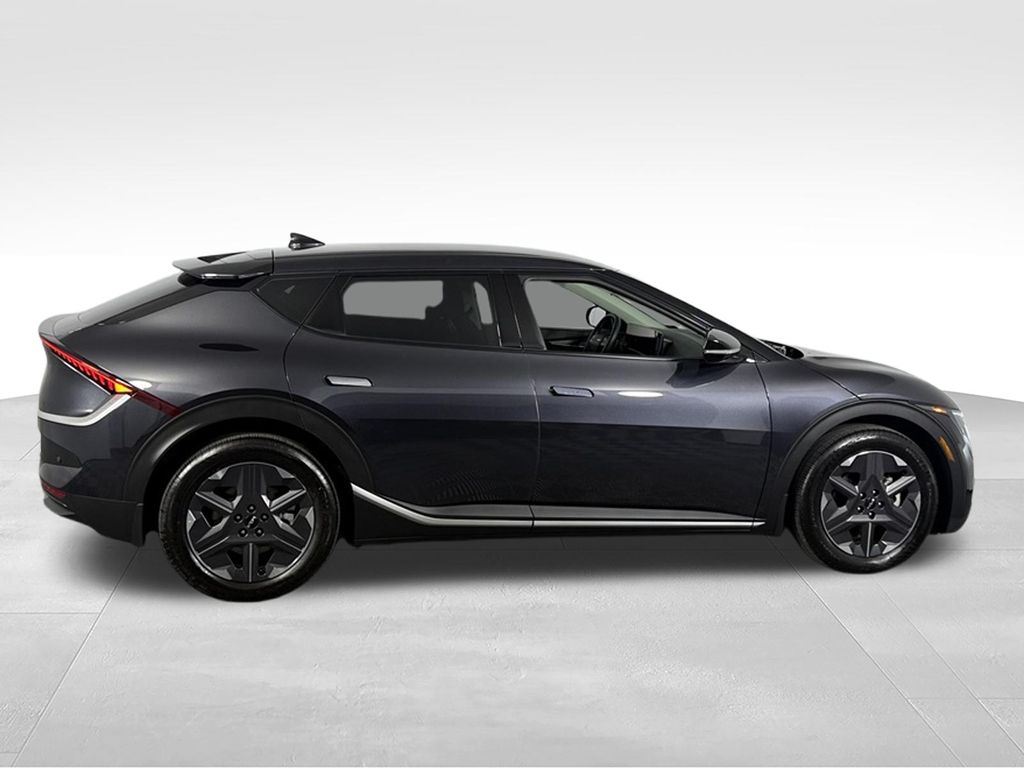 Used 2025 Panthera Metal Kia Light Long Range image 7