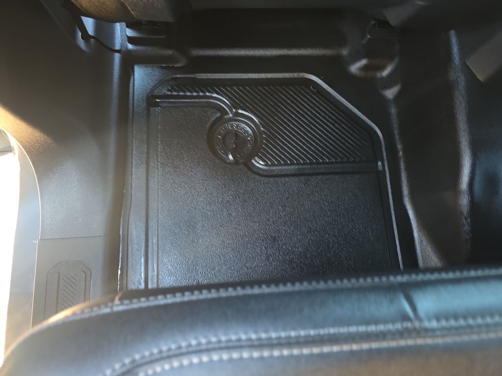 Certified Used 2025 Gray Ford Badlands image 41