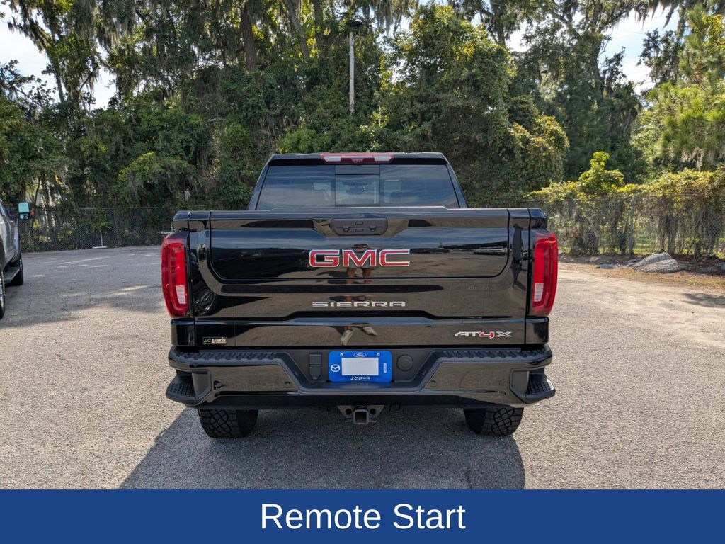 2023 GMC Sierra 1500 AT4X