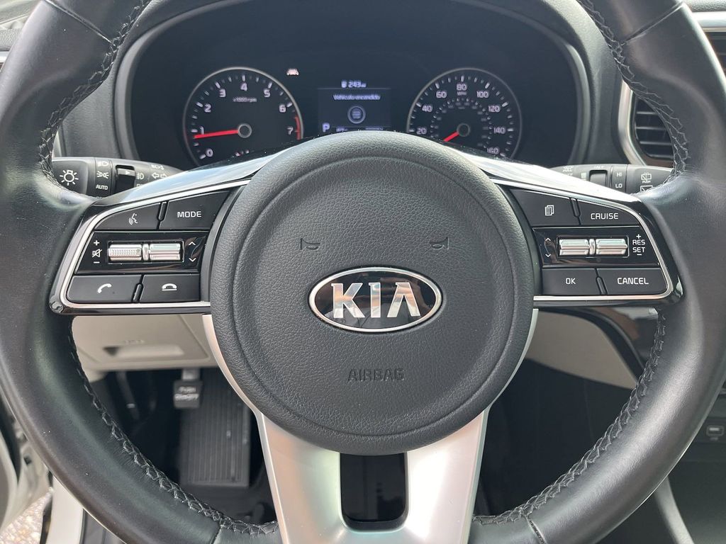 2022 Kia Sportage EX 31