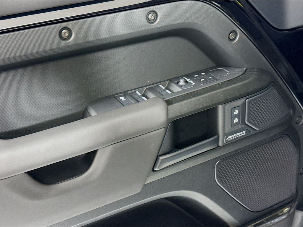 Thumbnail: 2026 Land Rover Defender - 25