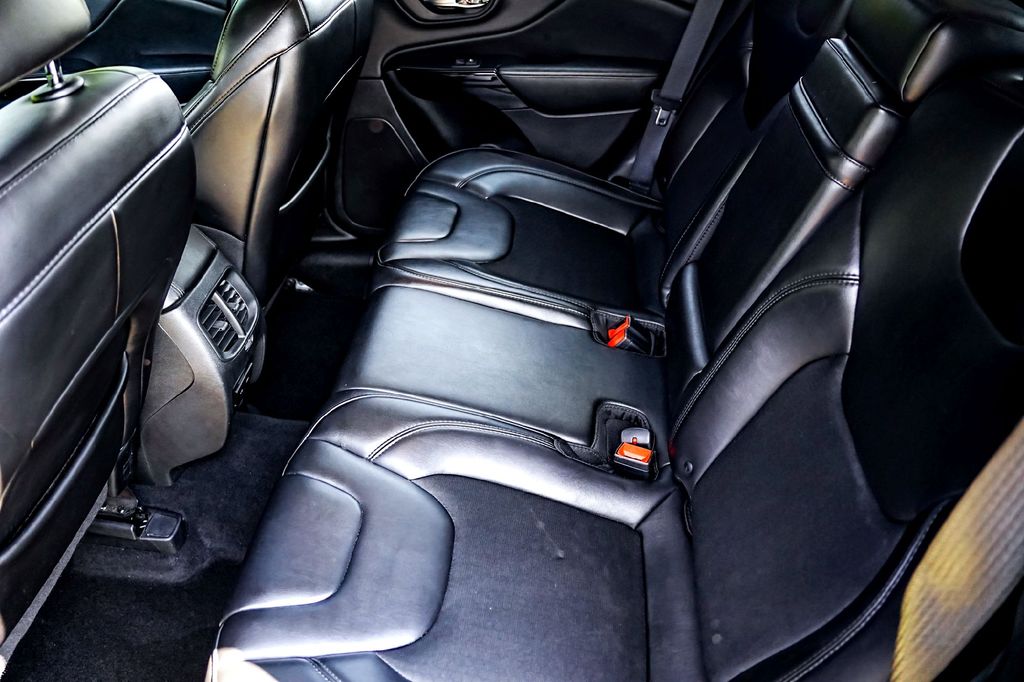 Used Car 2019 Jeep Cherokee  Altitude For Sale Under $20,000 In Taylor, Texas