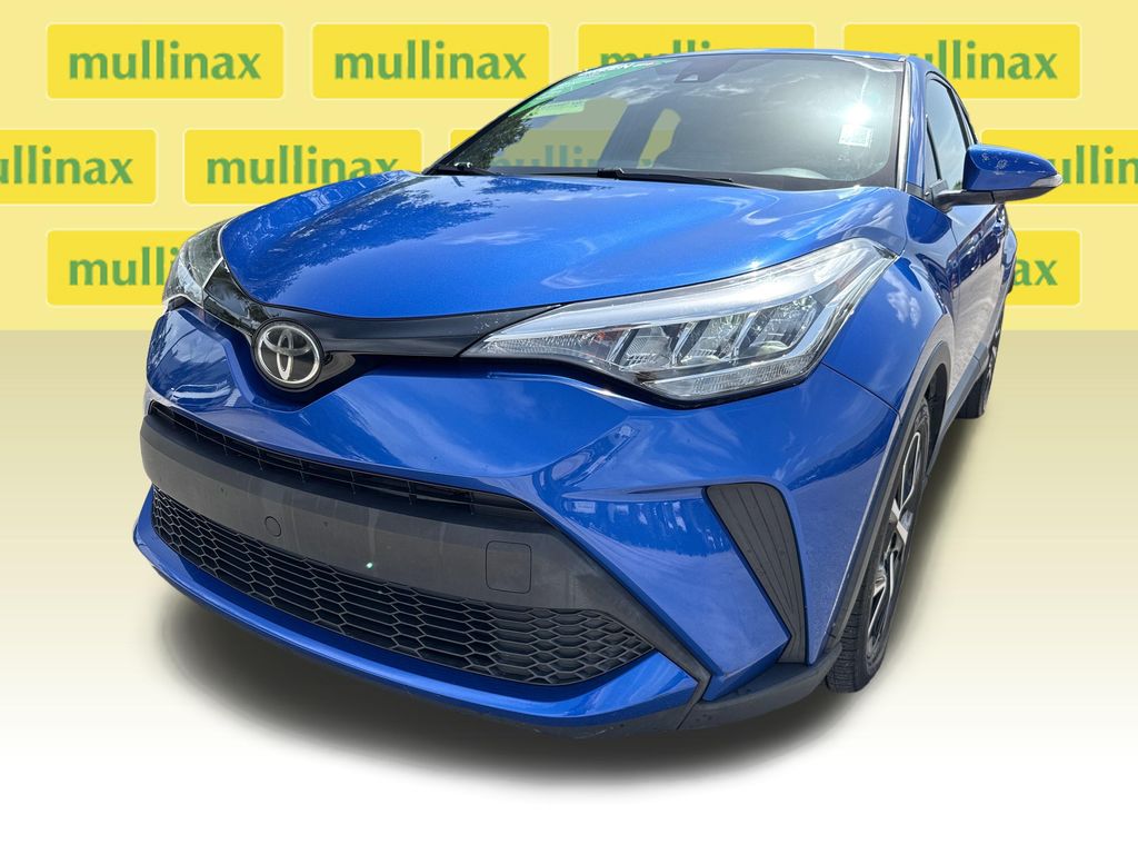 Used 2020 Blue Toyota XLE image 9