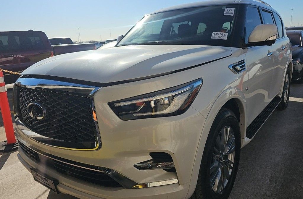 2019 INFINITI QX80 Luxe RWD