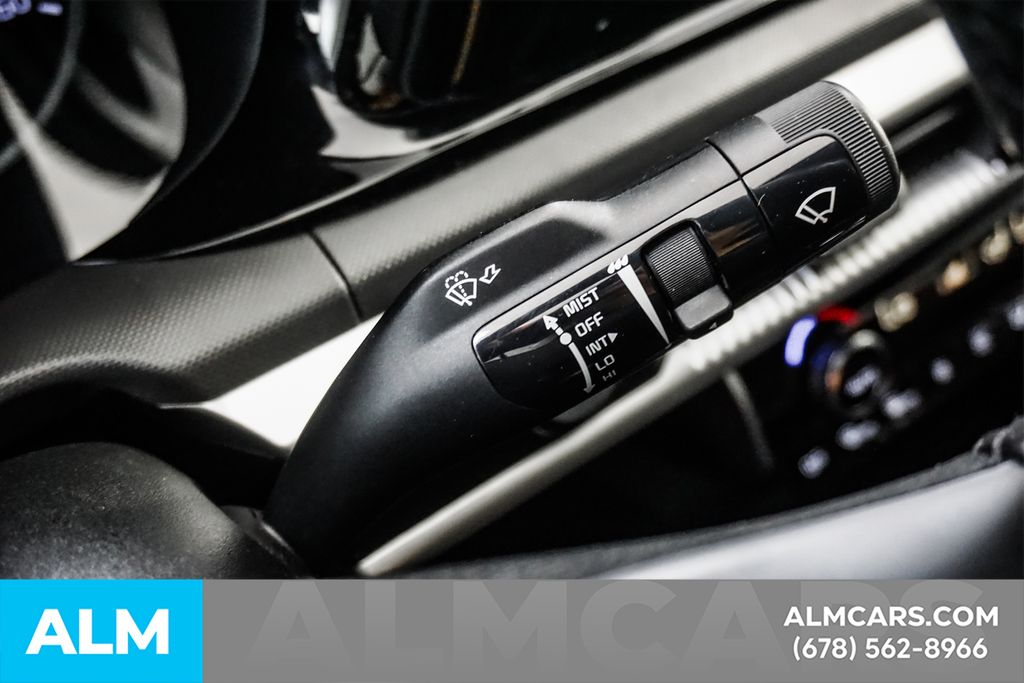 Used 2022 White Kia GT-Line image 29