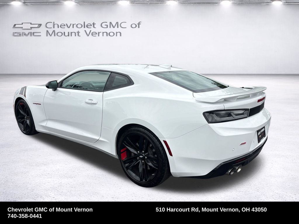 Photo 3 of 2018 Chevrolet Camaro SS