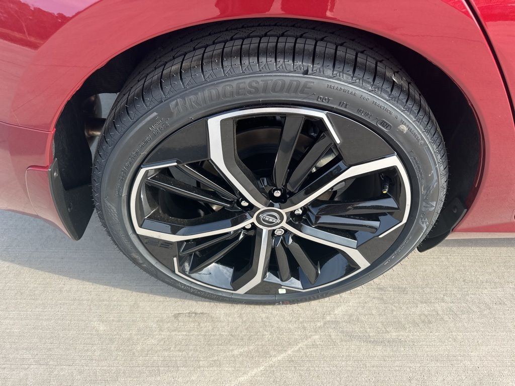 2025 Scarlet Ember Nissan Altima 2.5 SR FWD Sedan