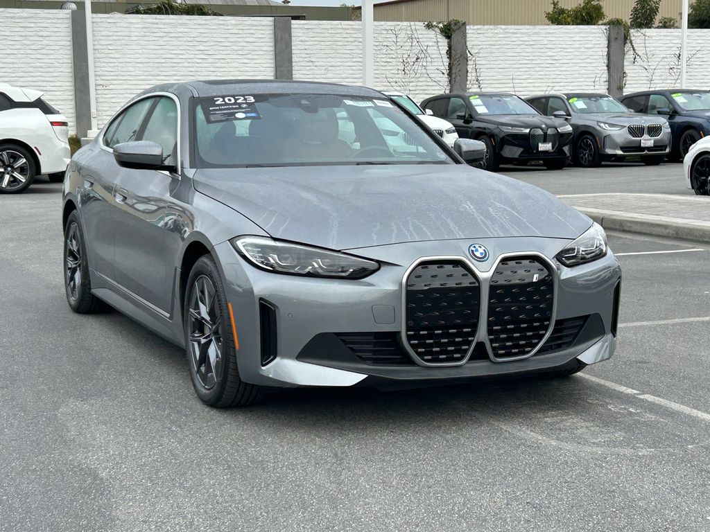 Thumbnail: 2023 BMW i4 - 7