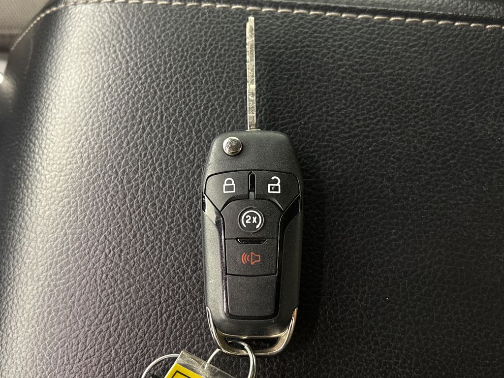 Certified Used 2018 Gray Ford XLT image 32