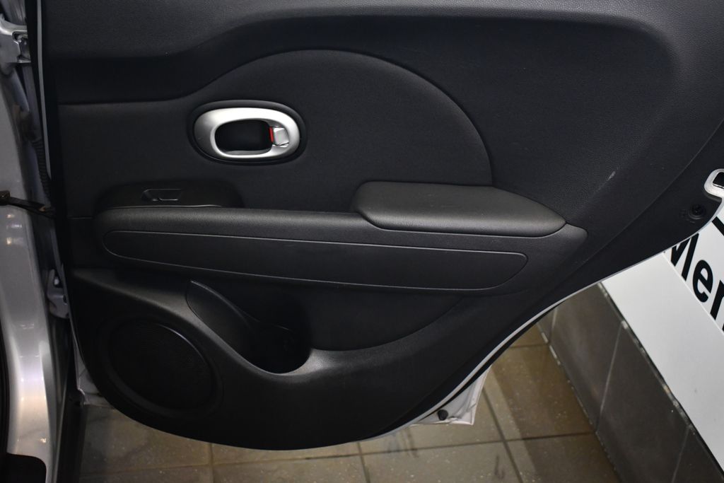 Thumbnail: 2014 Kia Soul - 30