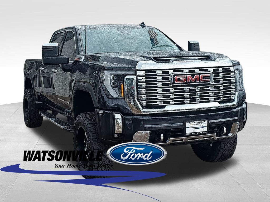 2024 GMC Sierra 2500HD Denali Crew Cab 4WD