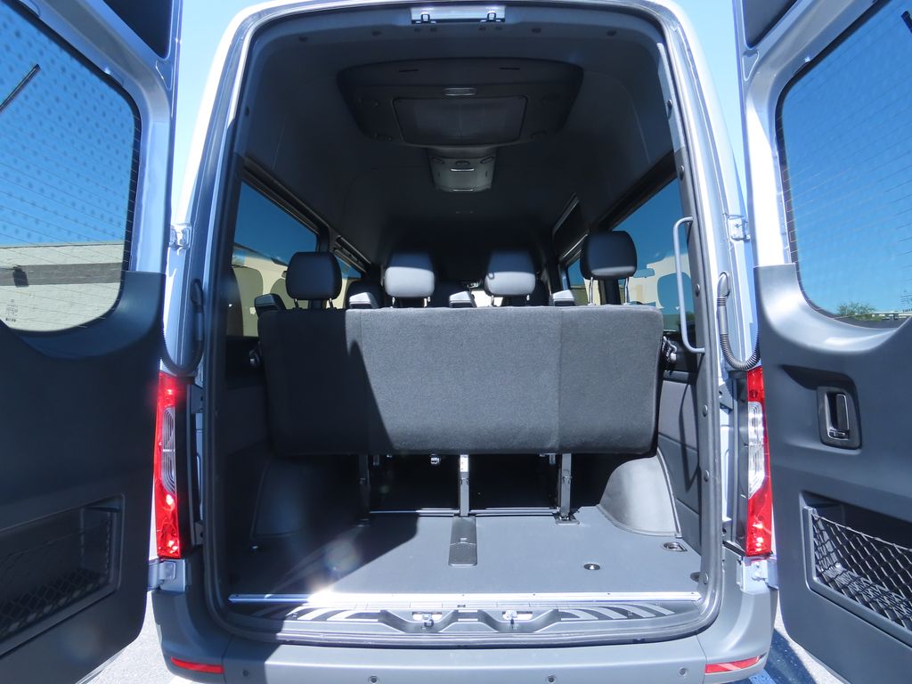 Thumbnail: 2025 Mercedes-Benz Sprinter - 26